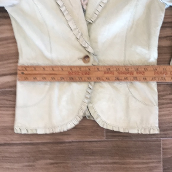 Mint Green Ruffle Jacket - Picture 4 of 11